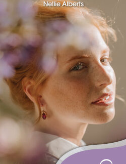 Madeliefie in Namakwaland - Nellie Albertstweedehandse boek beskikbaar by Karin's Treasures.